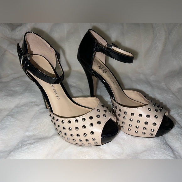 Rock and Republic heels - Picture 2 of 10